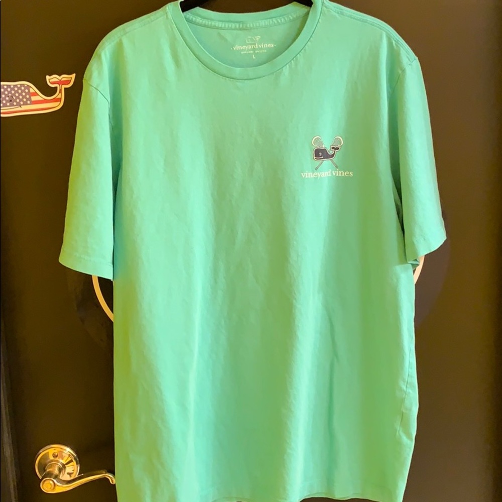 Vineyard Vines T-shirt